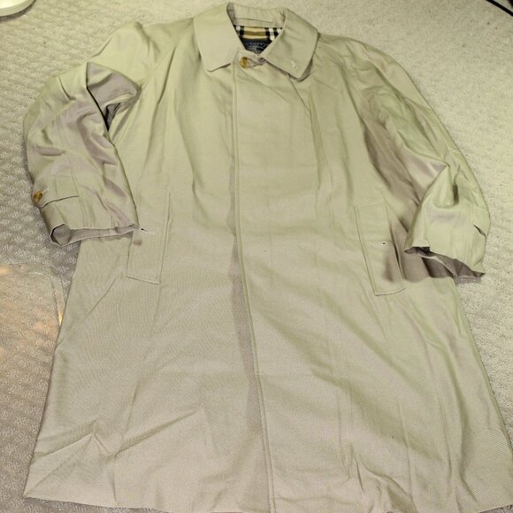 VTG BURBERRY MEN 48R CLASSIC TRENCH COAT NOVA CHECK LINED SINGLE BREASTED KHAKI